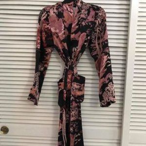 100% Silk Aritzia Kimono